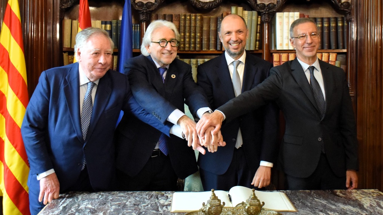 Réunion à Barcelone : CEMAES et partenaires marocains et catalans discutent de stratégies pour renforcer les investissements bilatéraux et la coopération économique.